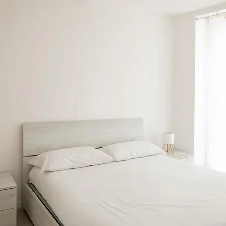 Appartement Bilocale Di Charme In Cenisio - Mirable Pm Milaan