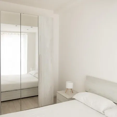 Bilocale Di Charme In Cenisio - Mirable Pm Apartamento
