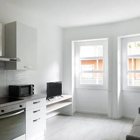 Bilocale Di Charme In Cenisio - Mirable Pm Apartamento